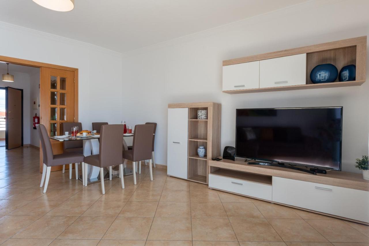 Apartamento Monarquia - T3 Quarteira Buitenkant foto