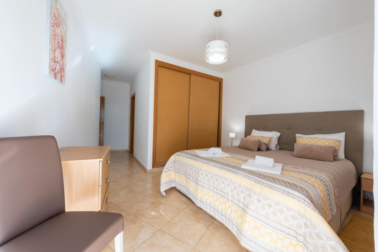 Apartamento Monarquia - T3 Quarteira Buitenkant foto
